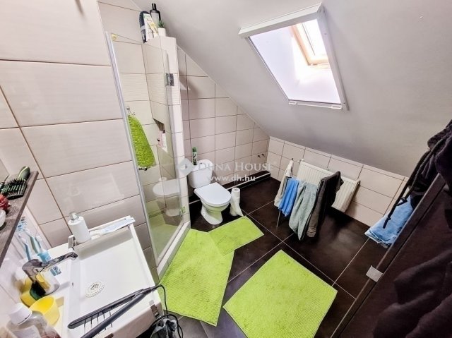 Eladó ikerház, Gyömrőn 94.9 M Ft, 4 szobás