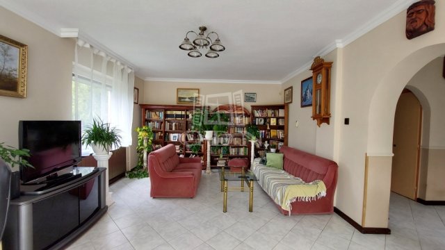 Eladó családi ház, Budapesten, XVII. kerületben 180 M Ft