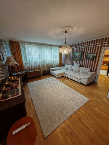 Eladó téglalakás, Egerben 76 M Ft, 3 szobás