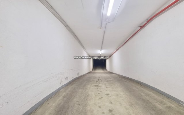 Eladó garázs, Budapesten, VI. kerületben 12.5 M Ft