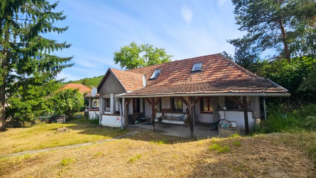 Eladó családi ház, Alsópetényen 29.9 M Ft, 2+2 szobás
