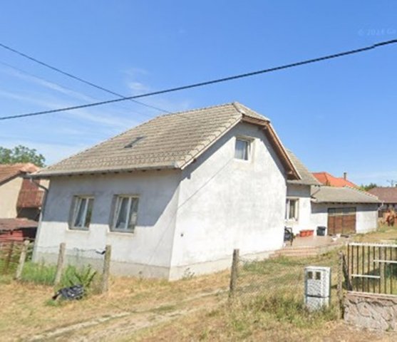 Eladó családi ház, Hernádon 40 M Ft, 3 szobás
