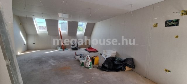Kiadó iroda, Budaörsön 400 E Ft / hó / költözzbe.hu