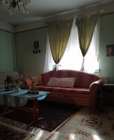 Eladó családi ház, Mogyoródon 47 M Ft, 3 szobás