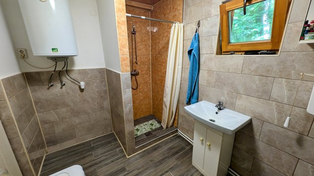 Eladó családi ház, Nyárlőrincen 41.5 M Ft, 2 szobás