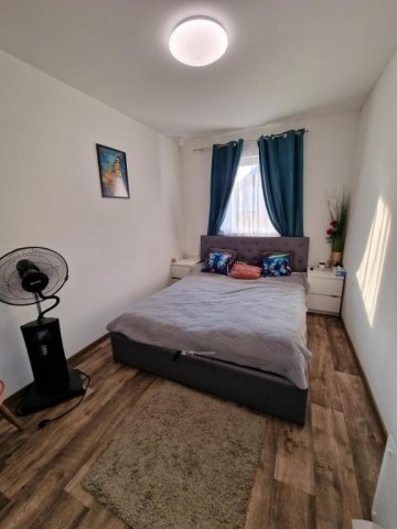 Eladó családi ház, Szirmabesenyőn 118 M Ft, 5+2 szobás