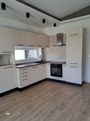 Kiadó téglalakás, albérlet, Egerben 160 E Ft / hó, 3 szobás