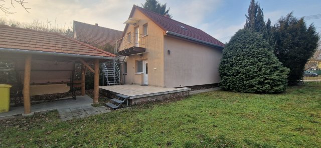 Eladó családi ház, Balatonbogláron 84.9 M Ft, 3 szobás