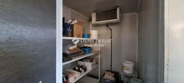 Kiadó ipari ingatlan, Debrecenben 430 E Ft / hó
