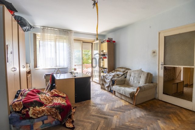 Eladó téglalakás, Salgótarjánban 11.5 M Ft, 2 szobás