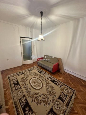 Eladó családi ház, Nyíregyházán 29.9 M Ft, 3 szobás