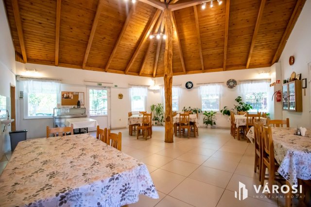 Eladó hotel, Gánton 169 M Ft, 12 szobás / költözzbe.hu