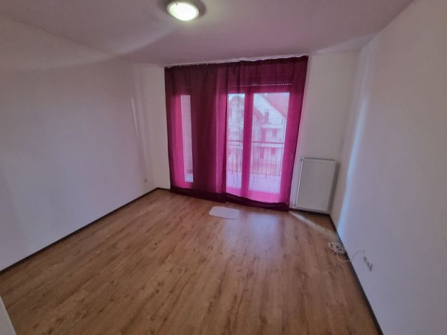 Kiadó téglalakás, albérlet, Érden 280 E Ft / hó, 3 szobás