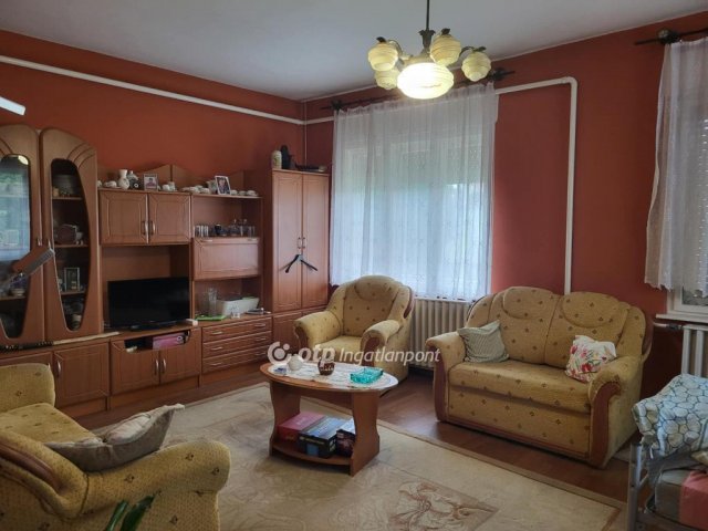 Eladó családi ház, Jászfelsőszentgyörgyön 27.99 M Ft