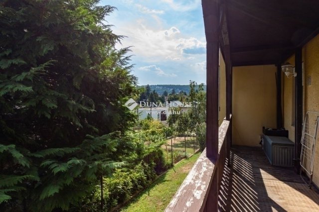 Eladó családi ház, Budapesten, II. kerületben 239.9 M Ft