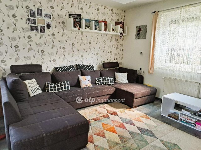 Eladó családi ház, Érden 135 M Ft, 5 szobás