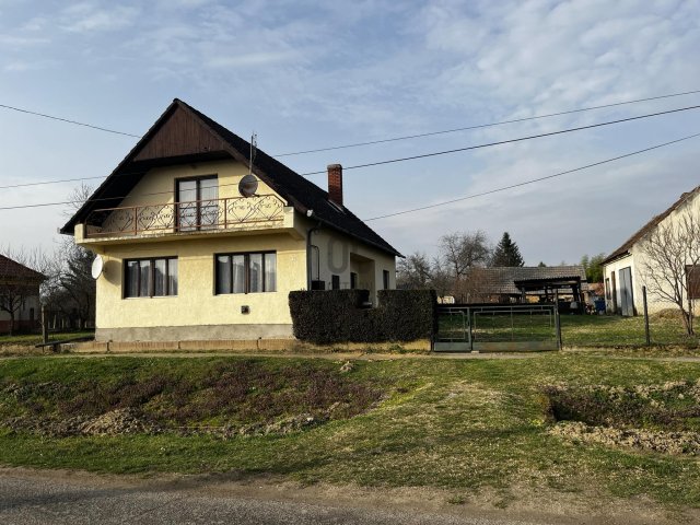 Eladó családi ház, Babócsán 17.9 M Ft, 4 szobás
