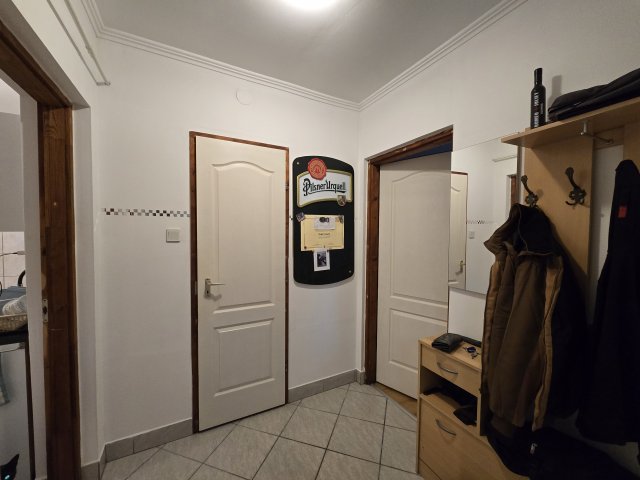 Eladó téglalakás, Vácon 42 M Ft, 2 szobás
