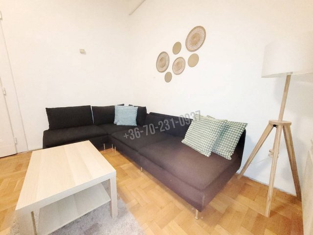 Eladó téglalakás, Budapesten, V. kerületben 99 M Ft, 2+1 szobás