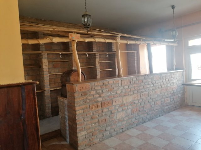Eladó üzlethelyiség, Tabon 20 M Ft / költözzbe.hu