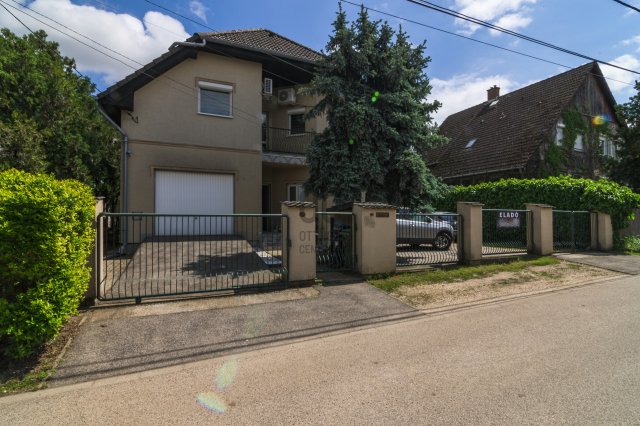Eladó családi ház, Budapesten, XVII. kerületben 179.9 M Ft