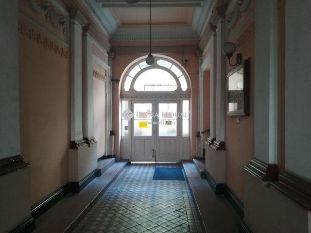 Eladó téglalakás, Budapesten, V. kerületben 350 M Ft, 10 szobás