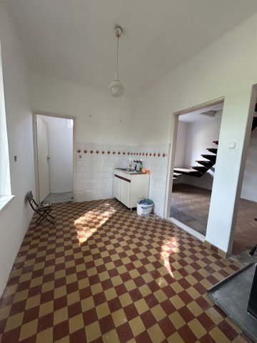 Eladó családi ház, Farádon 47 M Ft, 2 szobás