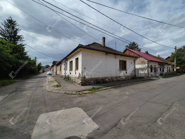 Eladó sorház, Miskolcon 6.7 M Ft, 1 szobás / költözzbe.hu
