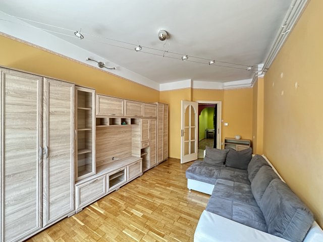 Eladó téglalakás, Budapesten, XI. kerületben, Somogyi úton