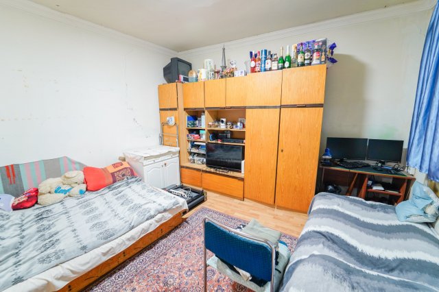 Eladó családi ház, Debrecenben 27.5 M Ft, 1 szobás