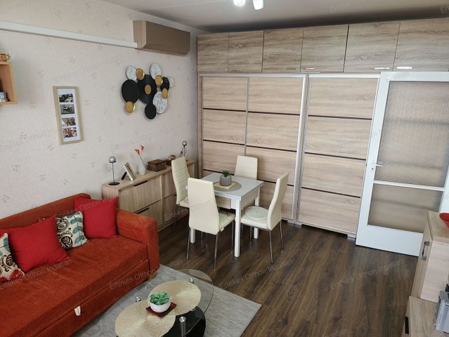 Eladó panellakás, Nyíregyházán 35.9 M Ft, 2 szobás