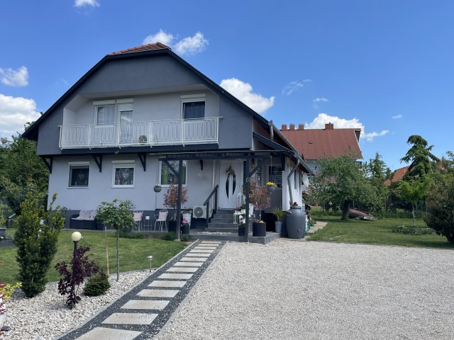 Eladó családi ház, Cserszegtomajon 109 M Ft, 4 szobás