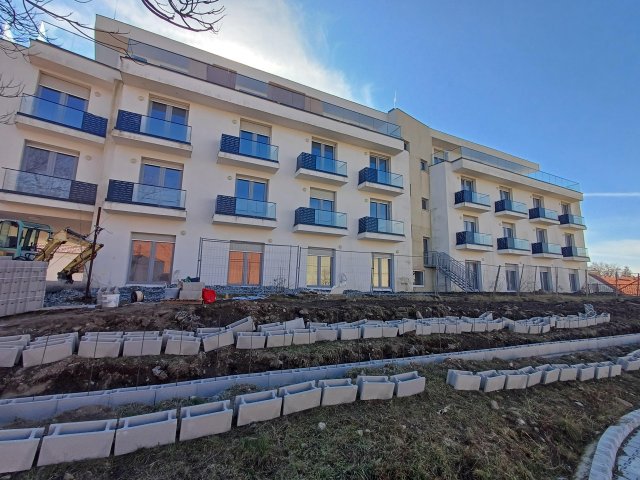 Eladó téglalakás, Szombathelyen 29.9 M Ft, 1 szobás