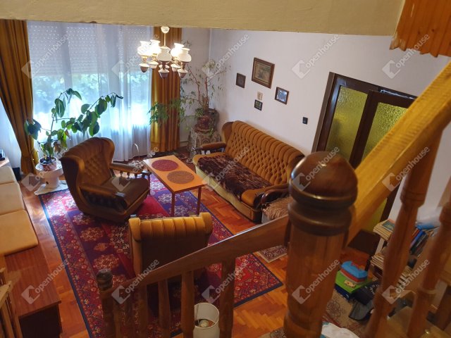 Eladó családi ház, Mezőfalván 48 M Ft, 5 szobás