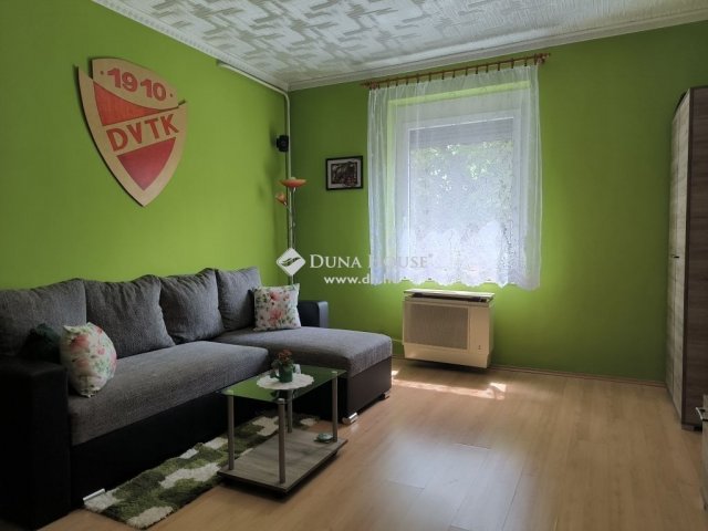 Eladó téglalakás, Miskolcon 24.9 M Ft, 2 szobás