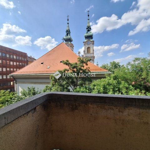 Kiadó téglalakás, albérlet, Budapesten, I. kerületben, 2 szobás