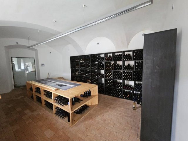 Eladó üzlethelyiség, Egerben 83 M Ft / költözzbe.hu