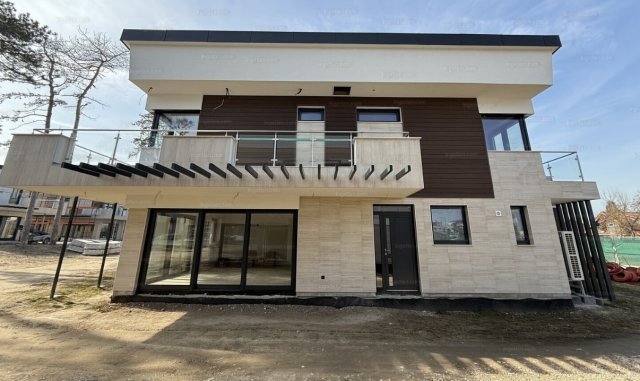 Eladó családi ház, Siófokon 230 M Ft, 5 szobás