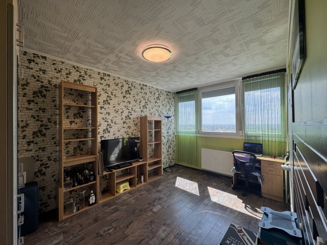 Eladó panellakás, Szentendrén 52.9 M Ft, 2 szobás