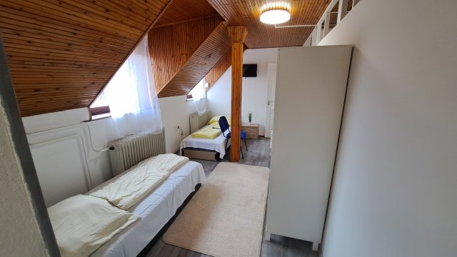 Kiadó családi ház, albérlet, Kecskeméten 2700 E Ft / hó