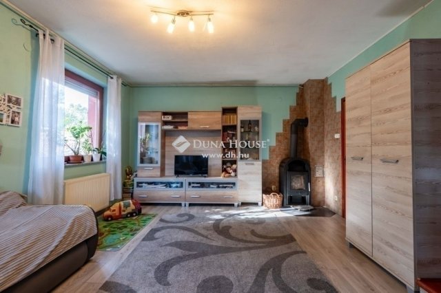 Eladó családi ház, Budapesten, XVIII. kerületben 84.8 M Ft