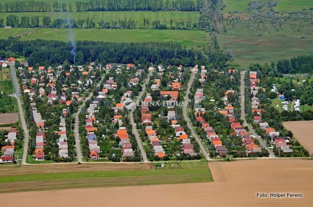 Eladó nyaraló, Fertőhomokon 39.9 M Ft, 1 szobás