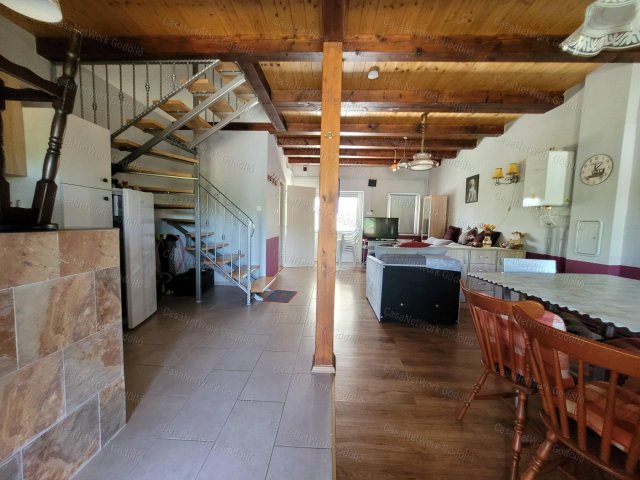 Eladó nyaraló, Sarudon 42 M Ft, 3+1 szobás / költözzbe.hu