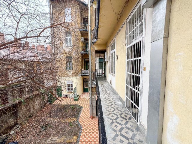 Eladó téglalakás, Budapesten, VIII. kerületben 49.49 M Ft