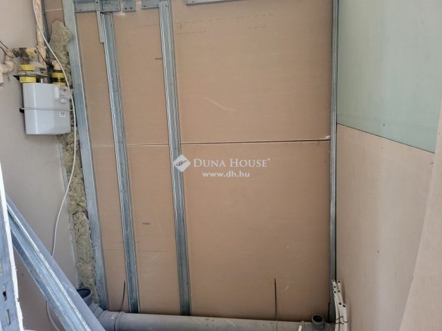 Eladó családi ház, Budapesten, XVII. kerületben 49.9 M Ft