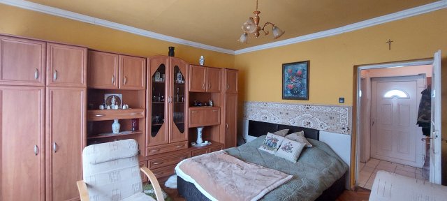Eladó családi ház, Nyíregyházán 55 M Ft, 5 szobás