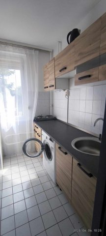 Kiadó panellakás, albérlet, Debrecenben, Sinai Miklós utcában
