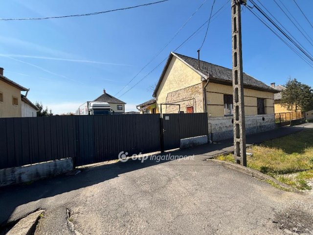 Eladó családi ház, Kisvárdán 53 M Ft, 4 szobás