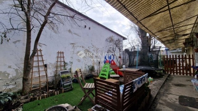 Eladó téglalakás, Budapesten, XXI. kerületben 36.5 M Ft