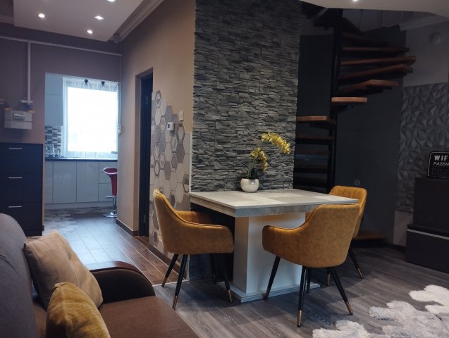 Kiadó téglalakás, albérlet, Debrecenben 260 E Ft / hó, 3 szobás